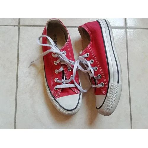 Basket Converses Basses Rouge Taille 36.