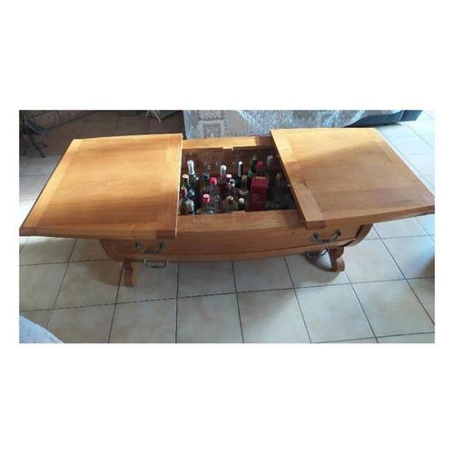 Superbe Table Basse En Forme De Tonneau Bar