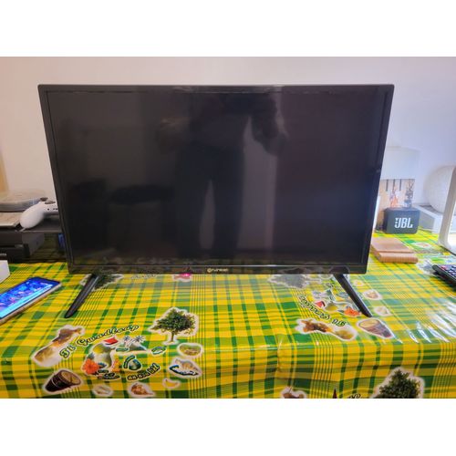 Grunkel LED-24IV2 - 24" - TV LED