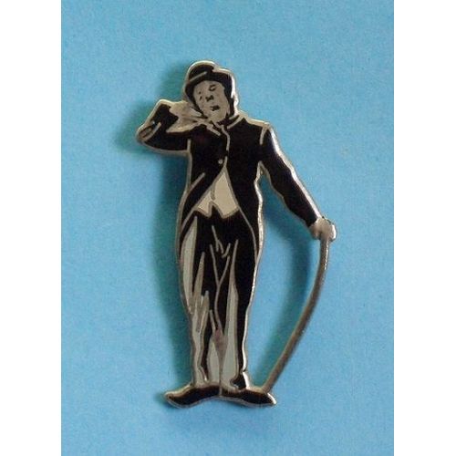 13408 // 1 Pin's : Charlot / Charles Spencer Chaplin Dit Charlie Chaplin . (Corner © Bubbles 1990 'ed Zreik)