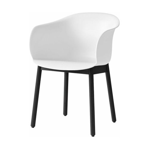 Chaise Blanche Piétement En Bois De Chêne Noir Jh30 - &tradition