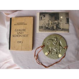 Ww2 Allemagne Lot De Annuaire Médaille & Lettre De Correspondance "Etre Une Bonne Femme "Foi & Beauté "