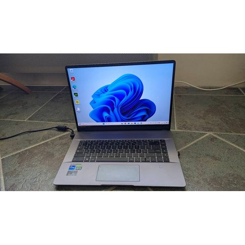 MSI Creator Z16 - 16" Intel Core i7-11800H - 2.3 Ghz - Ram 32 Go - DD 1 To