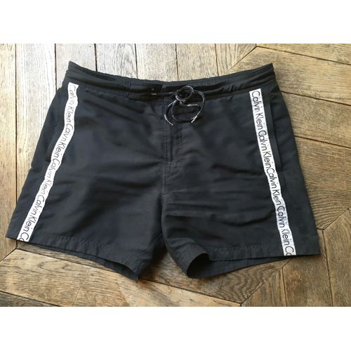 Très Beau Short-Caleçon De Bain Calvin Klein Pour Homme (Taille L)