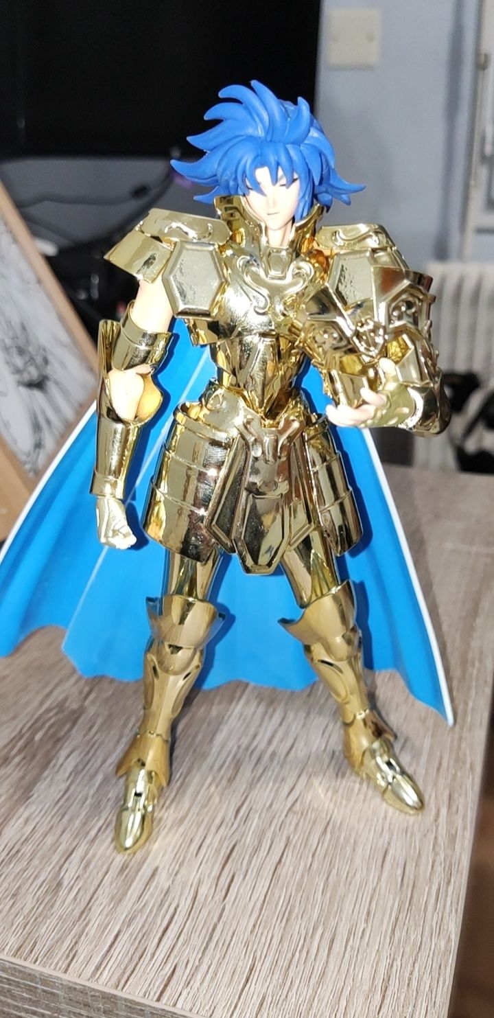 La saga des Myth Cloth - la légendaire gamme de figurines Saint Seiya de  Bandai