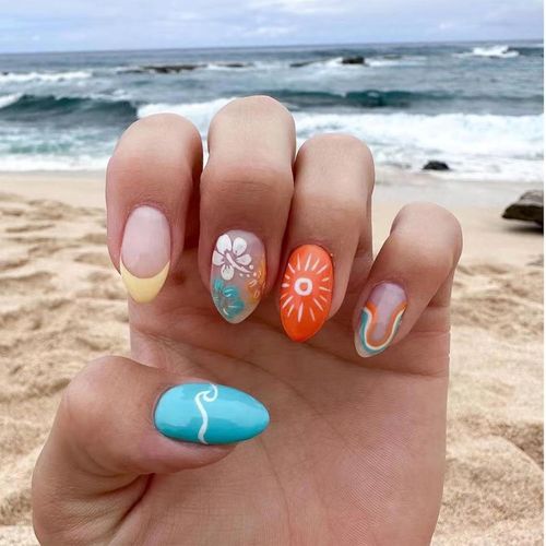 Kal-24 Pièces Ongles Pressés Été French Tips Taille Moyenne Amande Faux Ongles Soleil Autocollants Ongles Éclat Orange Ligne Courbe Faux Ongles Vagues Gel Coller Ongles 