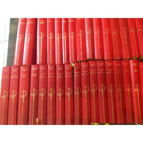 Alexandre Dumas 68 Volumes 31 Oeuvres Collection La Plus Complète Intégrale Possible Signée Du Cercle Du Bibliophile Fin Des Années 60 Et Début 70