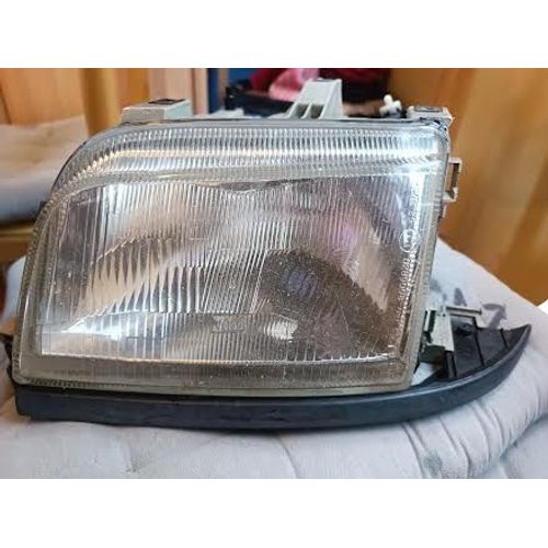 Optique Avg Renault Clio