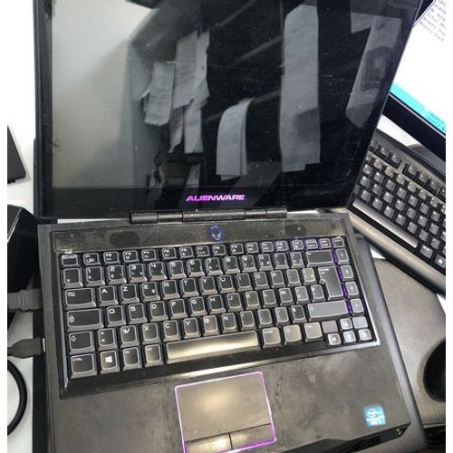 Dell Alienware P18G - 15" Intel Core i7 3630qm - 2.4 Ghz - Ram 4 Go - DD 128 Go
