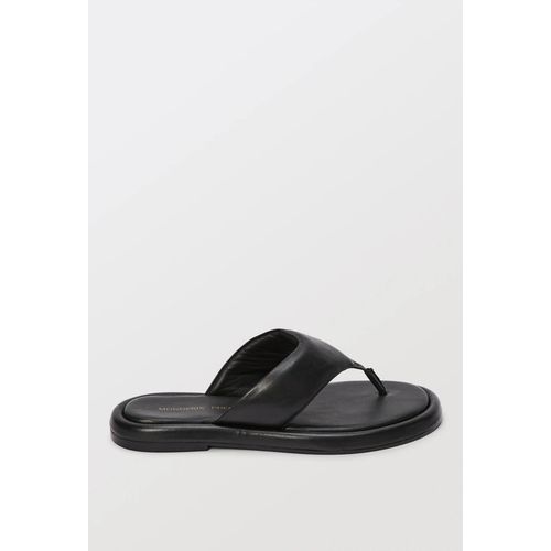 Tongs Matelassées En Cuir