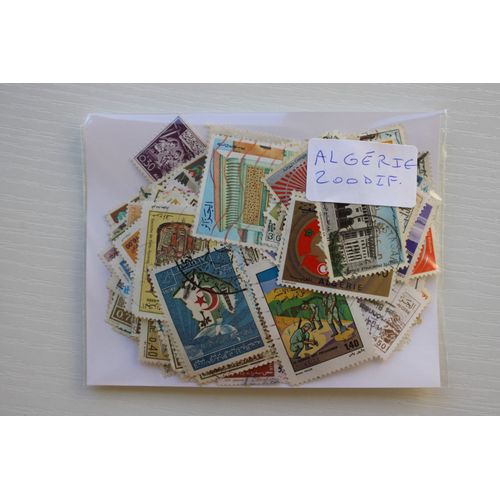 Algérie 200 Timbres Différents