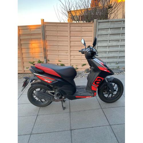 Je Vend Mon Scooter Aprilia Sr Motard