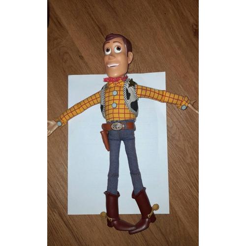 Poupée Woody Le Cowboy Chantant De Toy Story