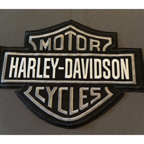 Maxi Ecusson Patch Brodé Thermocollant Harley Davidson , Modèle Gris & Noir