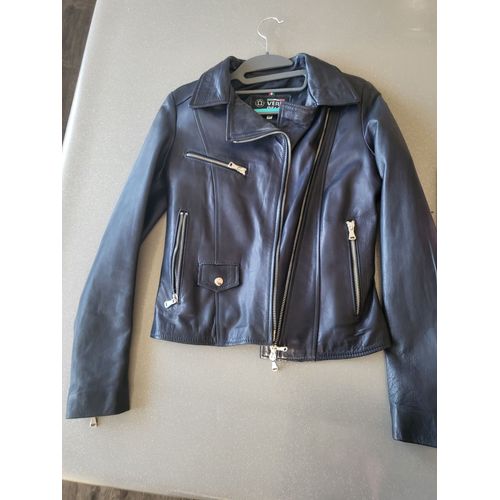 Veste En Cuir Femme Xs En Très Bon État Bleu Foncé . Jamais Porté. Aucune Déchirure Ni Griffure Ni Tache