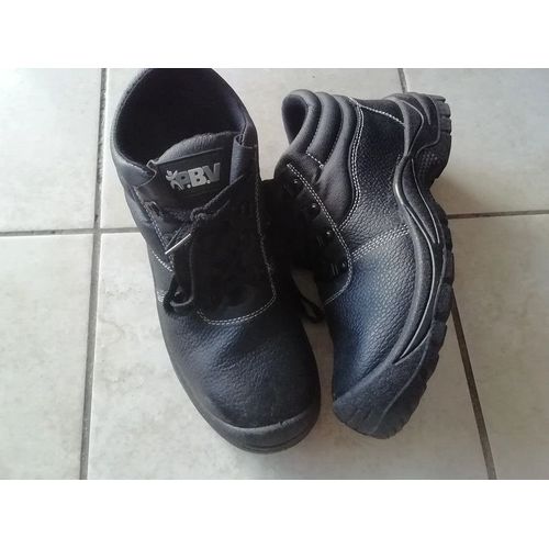 Chaussures Montantes De Sécurité Taille  42  Quasi Neuves!!