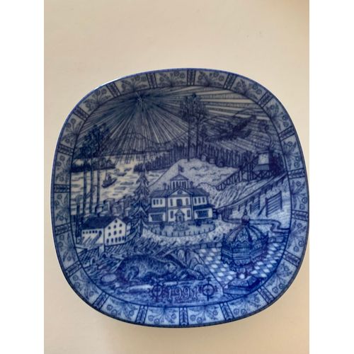 - Assiette  De Noël - Gunnard  Nylund - Suédois Qui Travailla Pour Nördstrand - Objet Vintage - -1991-