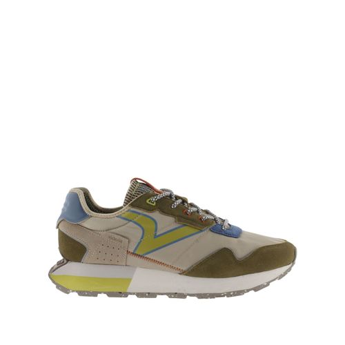 Baskets Victoria Wing Future Casual