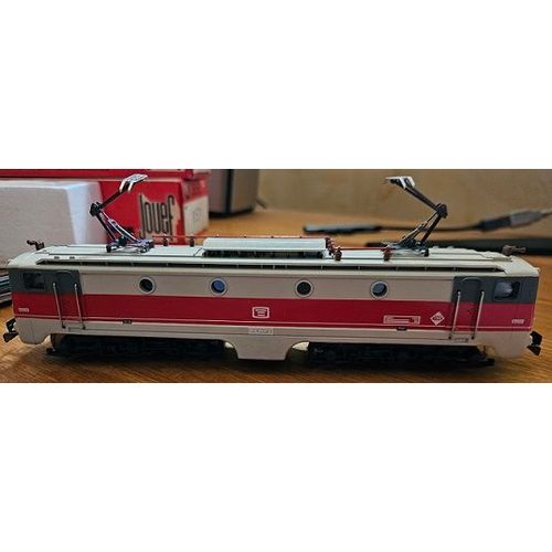 Locomotive Jouef