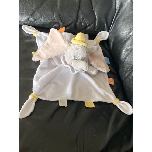 Disney - Dumbo l'éléphant - Doudou plat gris blanc étiquette 30 cm