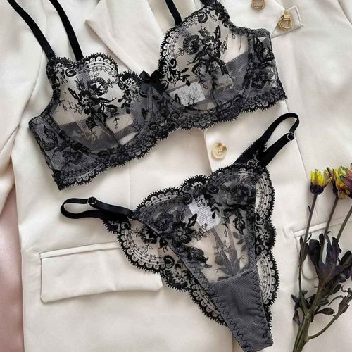 Dames Haut De Gamme Tempérament Style Broderie Florale Maille Transparente Tentation Sexy Ensemble De Lingerie Sexe Femme Sous-Vêtements