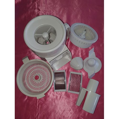 Presse agrumes et Presse purée Robot Masterchef 750
