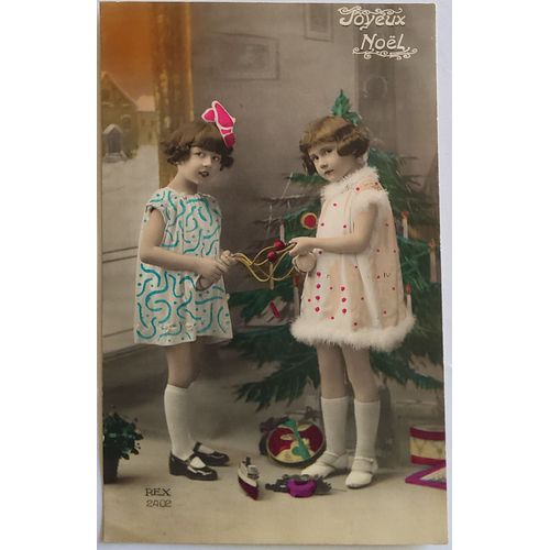 Carte Postale Ancienne, France, Voeux, Joyeux Noel, Petites Filles Devant Le Sapin