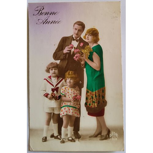 Carte Postale Ancienne, France, Voeux, La Famille Vous Souhaite Une Bonne Année, Parents Et Enfants