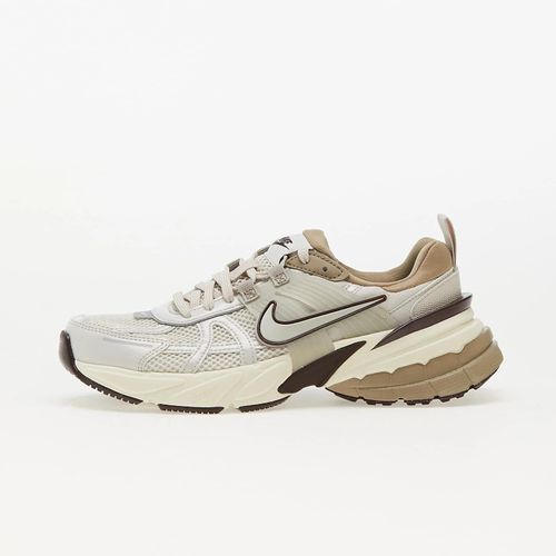 Chaussures Baskets Nike W V2k Run Lt Orewood Brn/ Light Boneskhakisearth Eur