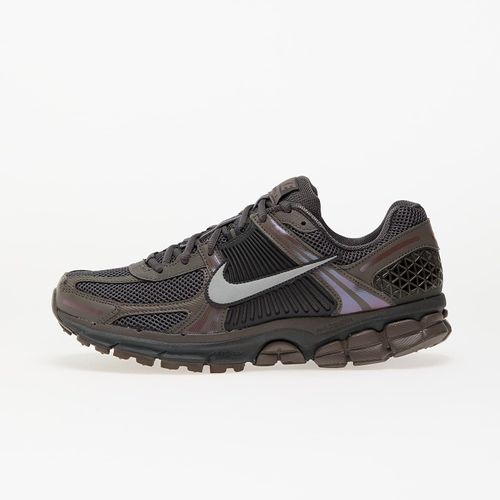 Chaussures Baskets Nike Zoom Vomero 5 Cave Stone/ Metallic Silversmultiscolor Eur