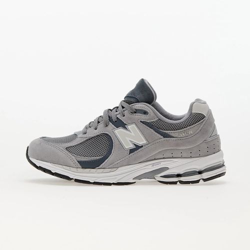 Chaussures Baskets New Balance 2002r Grey Eur
