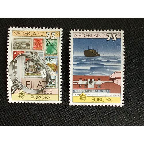 Timbre Pays Bas Y T 1111 - 1112 Série : Europa (C.E.P.T.) – Histoire De La Poste 1979 (030709 )