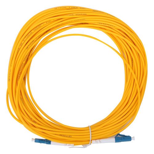 Cable de raccordement a fibre optique monomode LC/UPC vers LC/UPC de 15 m avec embout en ceramique