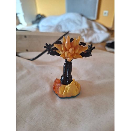 Figurine Skylanders Lightcore Smolderdash
