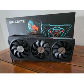 Carte Graphique Gigabyte AMD Radeon RX 7800 XT GAMING OC 16G - Excellent État
