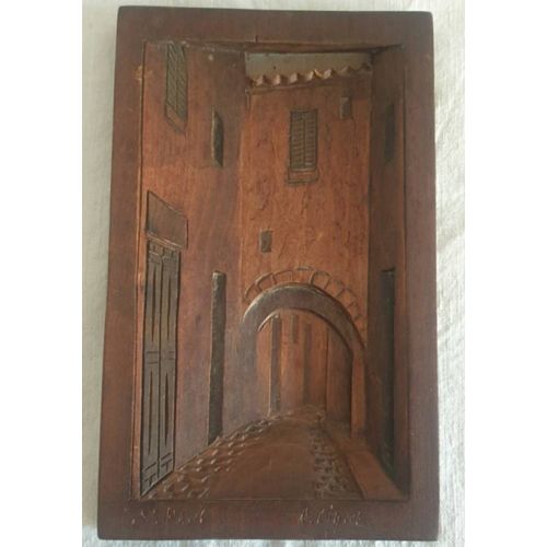 Tableau en bois relief, porte Saint Paul de Vence, R Lique