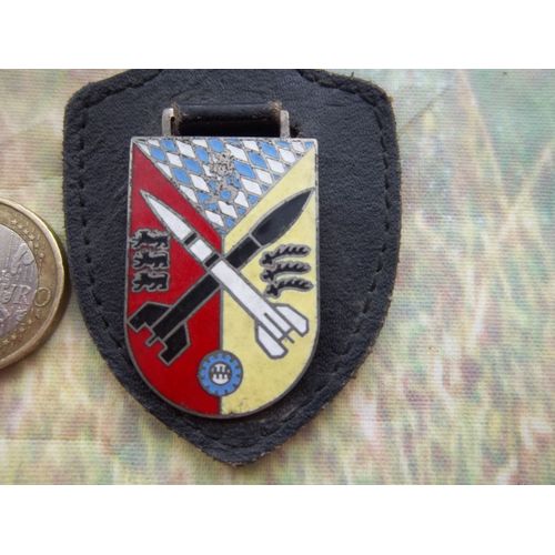 Insigne Militaire Collection (À Identifier) Artillerie ?