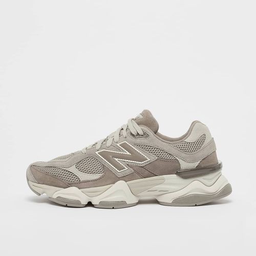 New Balance 9060 Femme Lifestyle Brun Taille 37 Chaussures