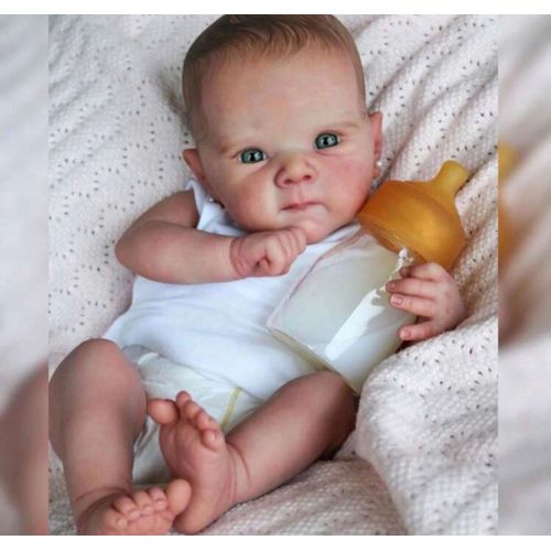 Poupée Reborn Fille Brune Aux Yeux Vert Bébé Ultra Réaliste Nouveau-né 45cm