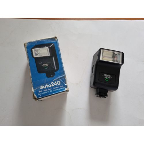 Flash Sunpak auto 240
