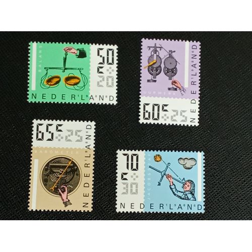 Timbre Pays Bas Y T 1258 A 1261 Séries : Timbres D'Été - Instruments De Mesure 1986 (030709 )