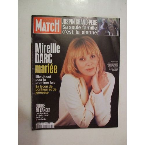 Paris Match  N° 2785 : Mireille Darc Mariée