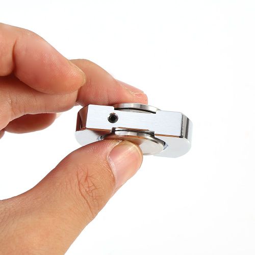 1pc Nouveau Spinner a rotation rapide et tendance pour les doigts, anti-stress, EDC, jouet pour les mains
