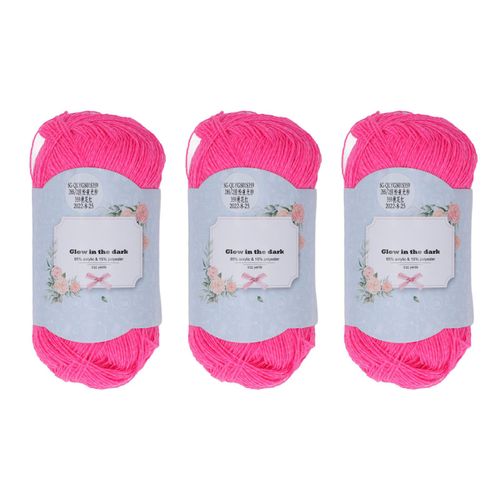 Lot de 3 pelotes de laine acrylique rouge lumineuses, brillantes dans le noir, douces et indecolorables, largement utilisees pour les vetements, les echarpes et les loisirs creatifs