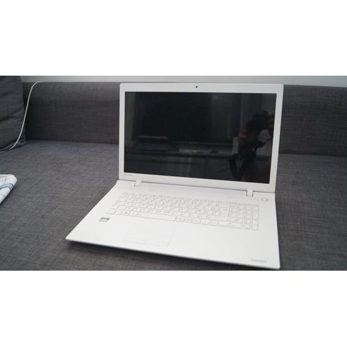 TOSHIBA SATELLITE C70D-C-10M - 17.3" AMD E1-7010 - 1.5 Ghz - Ram 4 Go - SSD 240 Go + HDD 700 Go