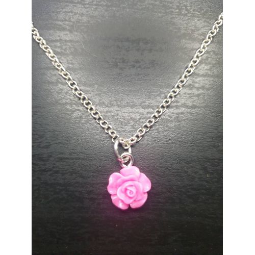 Collier Fantaisie "Roses En Résine" Rose