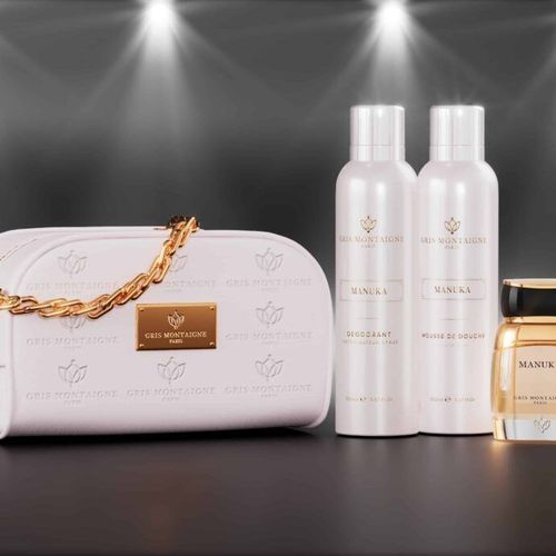 Gris Montaigne Trousse Manuka Extrait De Parfum 80ml + Déo 150ml + Mousse Douche 150ml 