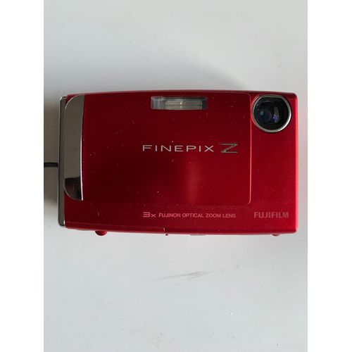 Appareil photo Compact Fujifilm FinePix Z10fd Rouge compact - 7.2 MP - 3x zoom optique - rouge