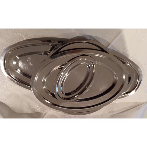 4 Plats Inox Assortis, De Style Contemporain, Plat À Poisson, Plats De Service, Ravier, Sans Marque/Générique Fabrication Inox 18/10 Années 90.