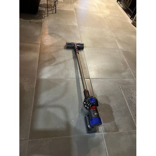 Dyson v8 sv10